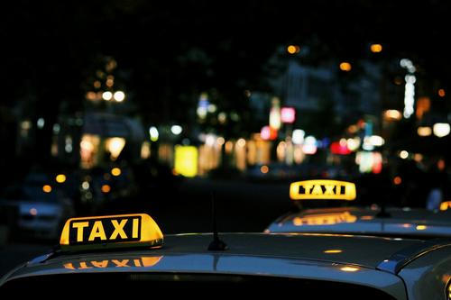 В Петербурге спрос на такси вырос на 3% В Петербурге спрос на такси вырос на 3%