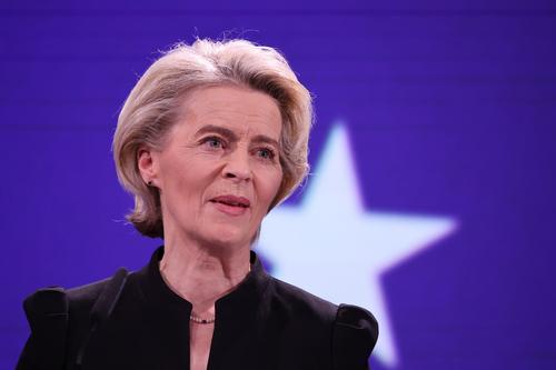 Фон дер Ляйен призвала к нулевым пошлинам в торговле между Евросоюзом и США