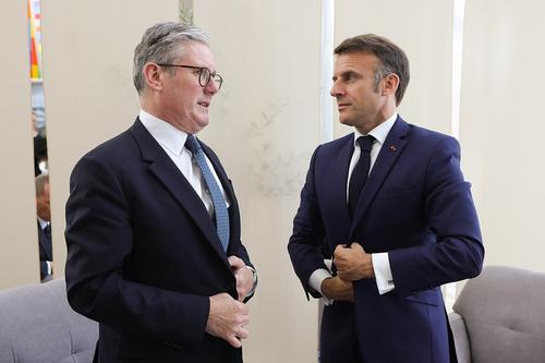 Стармер и Макрон призвали Россию согласиться на полное прекращение огня Стармер и Макрон призвали Россию согласиться на полное прекращение огня