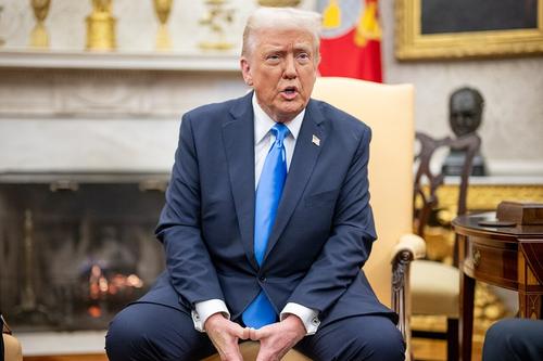 Трамп заявил, что с ним хотят встретиться все страны, включая Китай Трамп заявил, что с ним хотят встретиться все страны, включая Китай