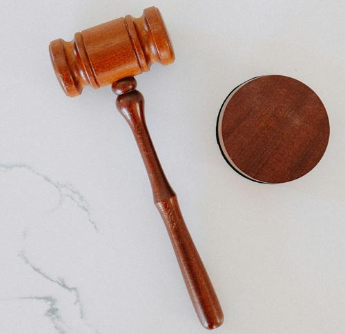 Суд приговорил к семи годам лишения свободы генерала Шамарина и лишил звания Суд приговорил к семи годам лишения свободы генерала Шамарина и лишил звания