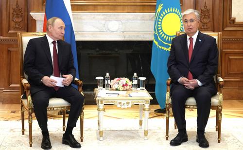 Путин и Токаев обсудили вопросы энергетики Путин и Токаев обсудили вопросы энергетики