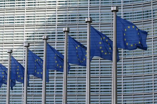 Reuters: Европа выступает против признания Крыма российским и снятия санкций Reuters: Европа выступает против признания Крыма российским и снятия санкций