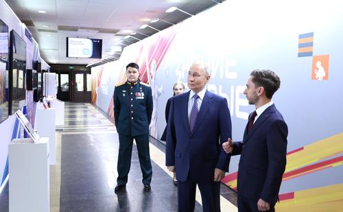 Путин: все народы СССР внесли вклад в Победу в Великой Отечественной войне Путин: все народы СССР внесли вклад в Победу в Великой Отечественной войне