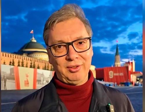 Президент Сербии Вучич выступил с обращением на Красной площади в Москве Президент Сербии Вучич выступил с обращением на Красной площади в Москве