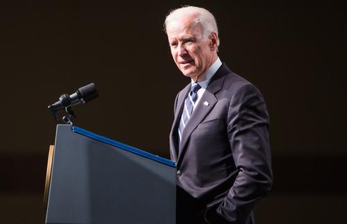 Байден заявил, что Трамп разрушает НАТО Байден заявил, что Трамп разрушает НАТО