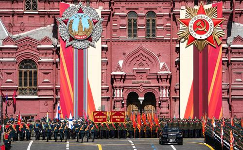 Парад Победы в Москве: Восемьдесят лет памяти и гордости Парад Победы в Москве: Восемьдесят лет памяти и гордости