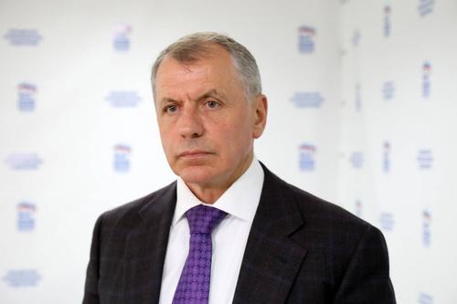 Константинов: заявление Зеленского об отказе признать Крым российским истерика Константинов: заявление Зеленского об отказе признать Крым российским истерика