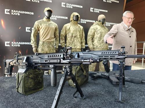 Штурмовые подразделения и десантников в зоне СВО вооружат компактными АК 12К Штурмовые подразделения и десантников в зоне СВО вооружат компактными АК 12К
