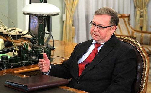 Степашин: Сердюков нанес очень серьезный удар по обороноспособности России Степашин: Сердюков нанес очень серьезный удар по обороноспособности России