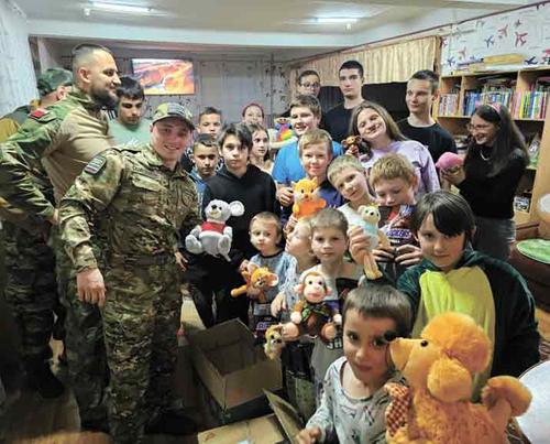 Подарки и праздник для детей Донбасса Подарки и праздник для детей Донбасса