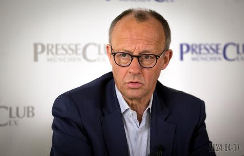 Мерц: урегулирование украинского конфликта может занять много месяцев Мерц: урегулирование украинского конфликта может занять много месяцев