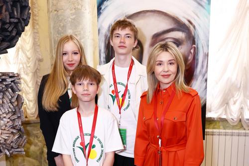 Нижегородские школьники пригласили главу Росприроднадзора на экофорум Нижегородские школьники пригласили главу Росприроднадзора на экофорум