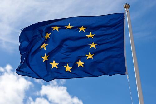 Bloomberg: Европа не исключает закупок оружия для Украины у США Bloomberg: Европа не исключает закупок оружия для Украины у США