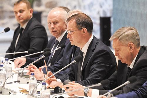 Когда Стармер блудит, а Макрон нюхает – Запад теряет Украину Когда Стармер блудит, а Макрон нюхает – Запад теряет Украину