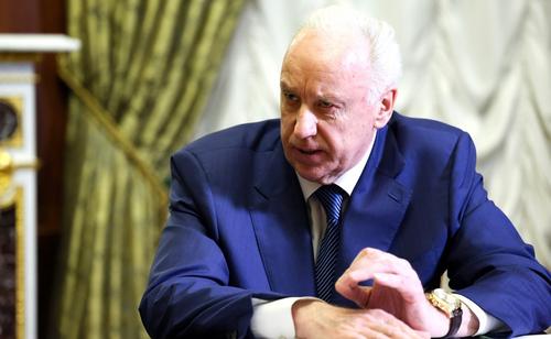 Бастрыкин призвал создать для украинских преступников военный трибунал Бастрыкин призвал создать для украинских преступников военный трибунал