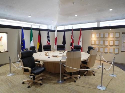 ТАСС: участники саммита G7 не будут принимать отдельного заявления по Украине ТАСС: участники саммита G7 не будут принимать отдельного заявления по Украине