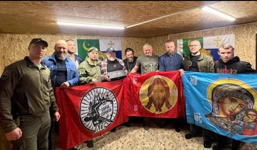 Русские активисты провели 8-ми часовую встречу с Апти Алаудиновым Русские активисты провели 8-ми часовую встречу с Апти Алаудиновым