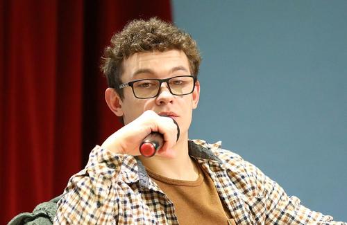 Из Ирана эвакуировали Федора Бондарчука, Никиту Кологривого и еще почти 90 россиян Из Ирана эвакуировали Федора Бондарчука, Никиту Кологривого и еще почти 90 россиян