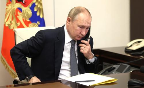 Путин и президент ОАЭ выразили озабоченность эскалацией между Ираном и Израилем Путин и президент ОАЭ выразили озабоченность эскалацией между Ираном и Израилем
