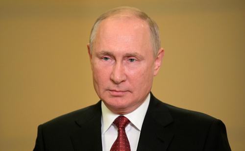 Песков анонсировал объемное выступление Путина на пленарной сессии ПМЭФ