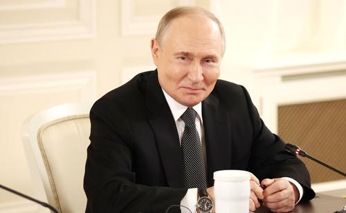 Песков: модератором пленарки ПМЭФ с участием Путина будет журналист Котеич Песков: модератором пленарки ПМЭФ с участием Путина будет журналист Котеич